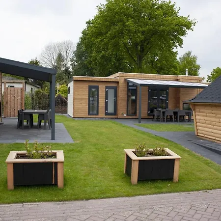 6 6 Persoons Veluwe Met Sauna En Grillhuis *