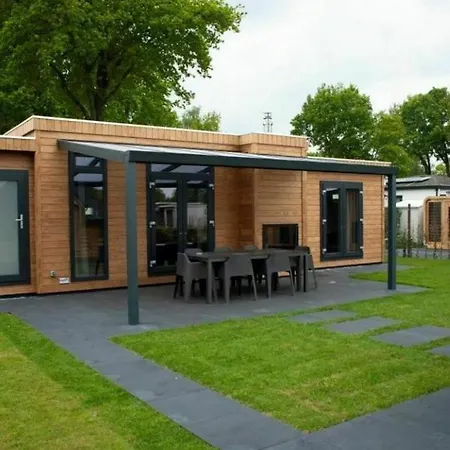 6 6 Persoons Veluwe Met Sauna En Grillhuis Nyaraló